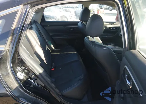 2017 Nissan Altima 2.5 Sl z USA, uszkodzony, nr VIN 1N4AL3AP0HC230338